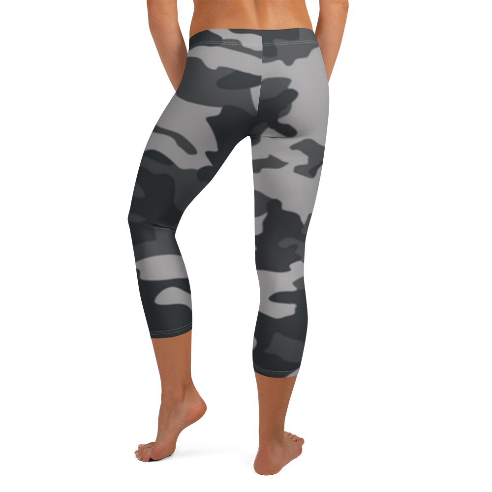 HL Elevation Camo Capris